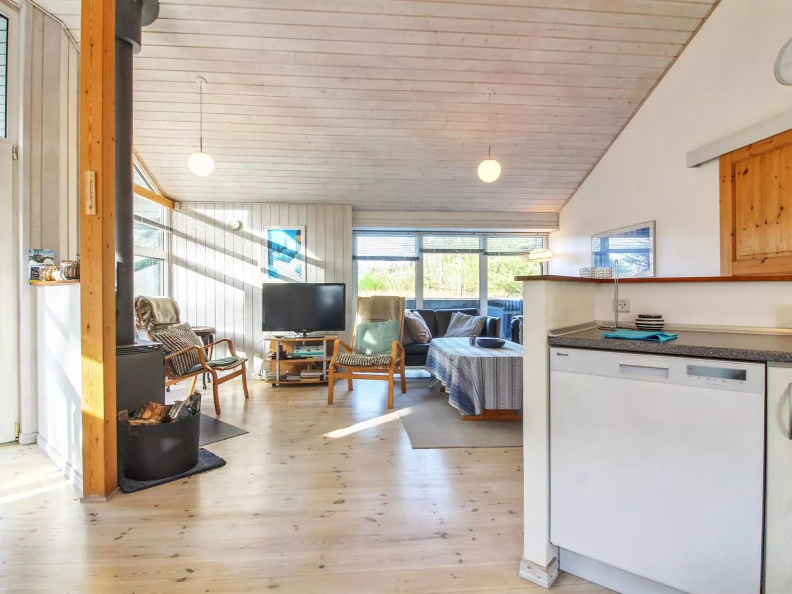 "Nahele" - 500m from the sea-Binnen