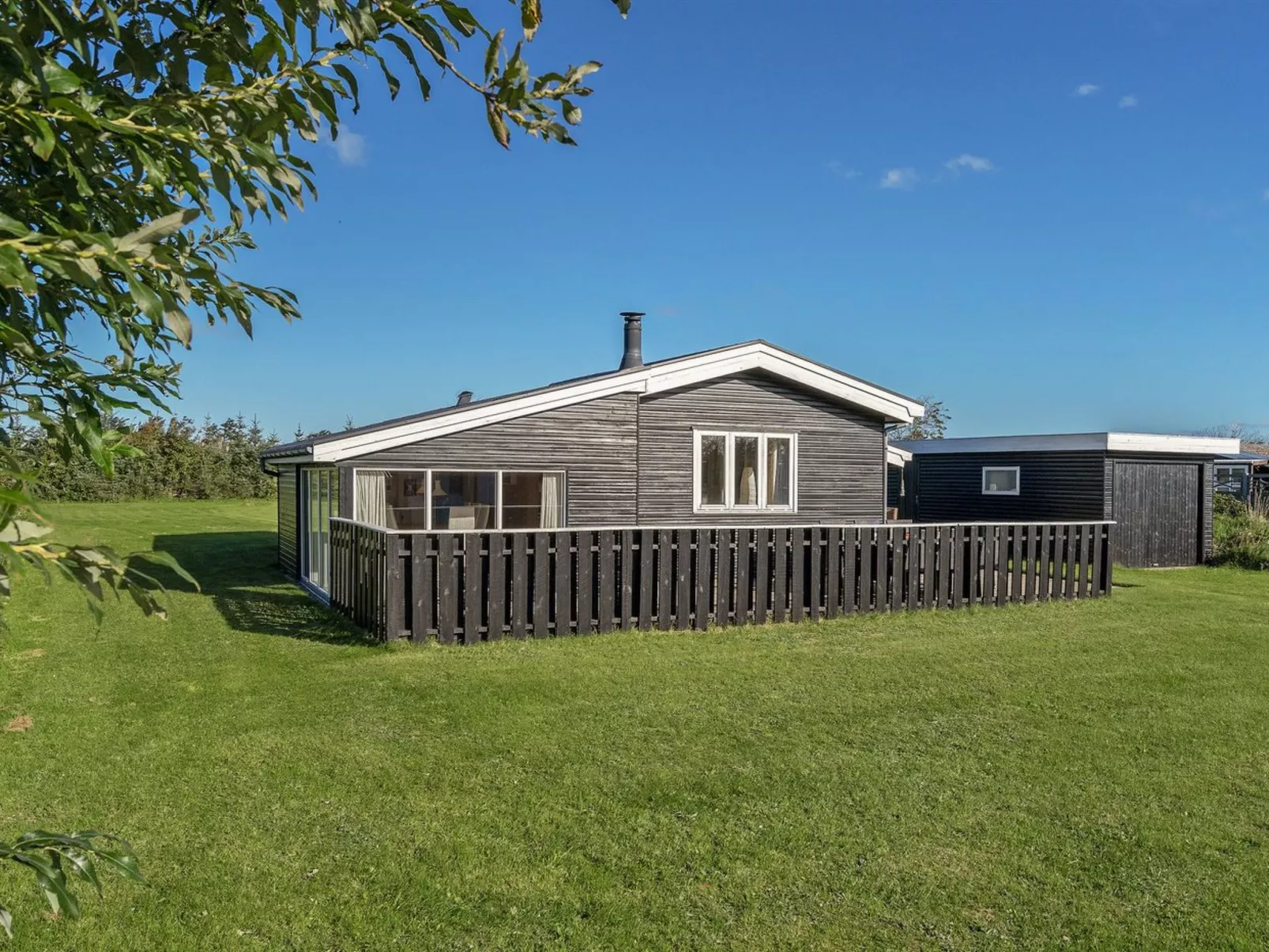 "Afrim" - 694m from the sea-Buiten