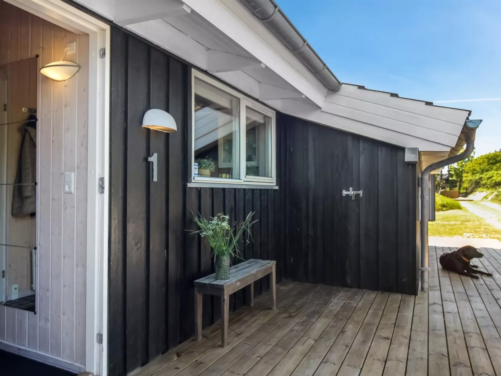 "Elvan" - 450m from the sea-Buiten