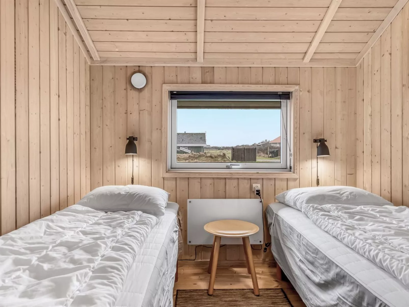 "Kiran" - 200m from the sea-Binnen