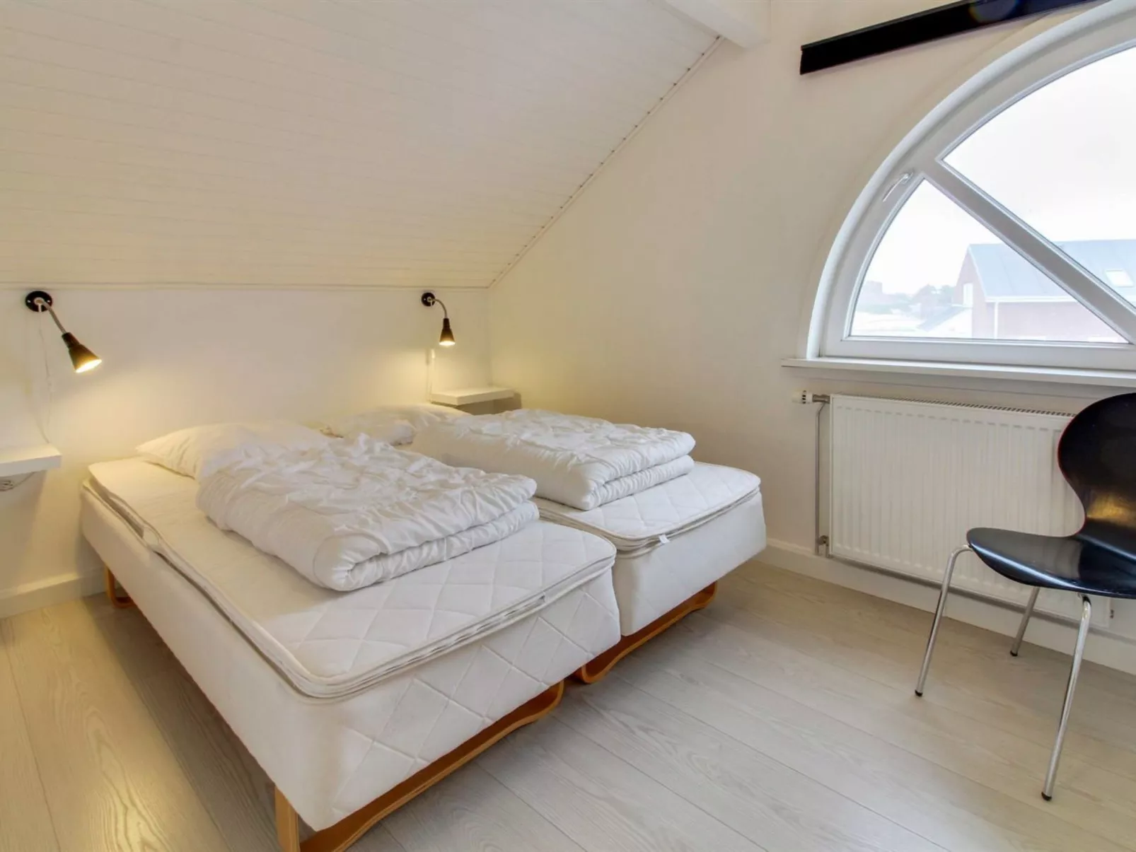 "Daya" - 2.3km from the sea - Binnen