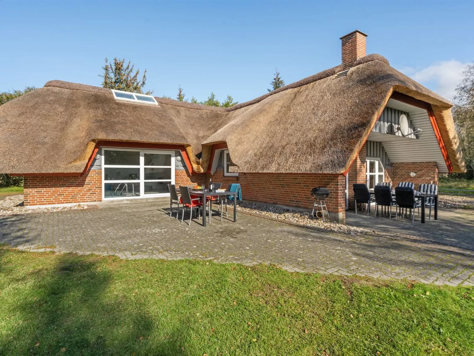 "Albin" - 2.8km from the sea-Buiten