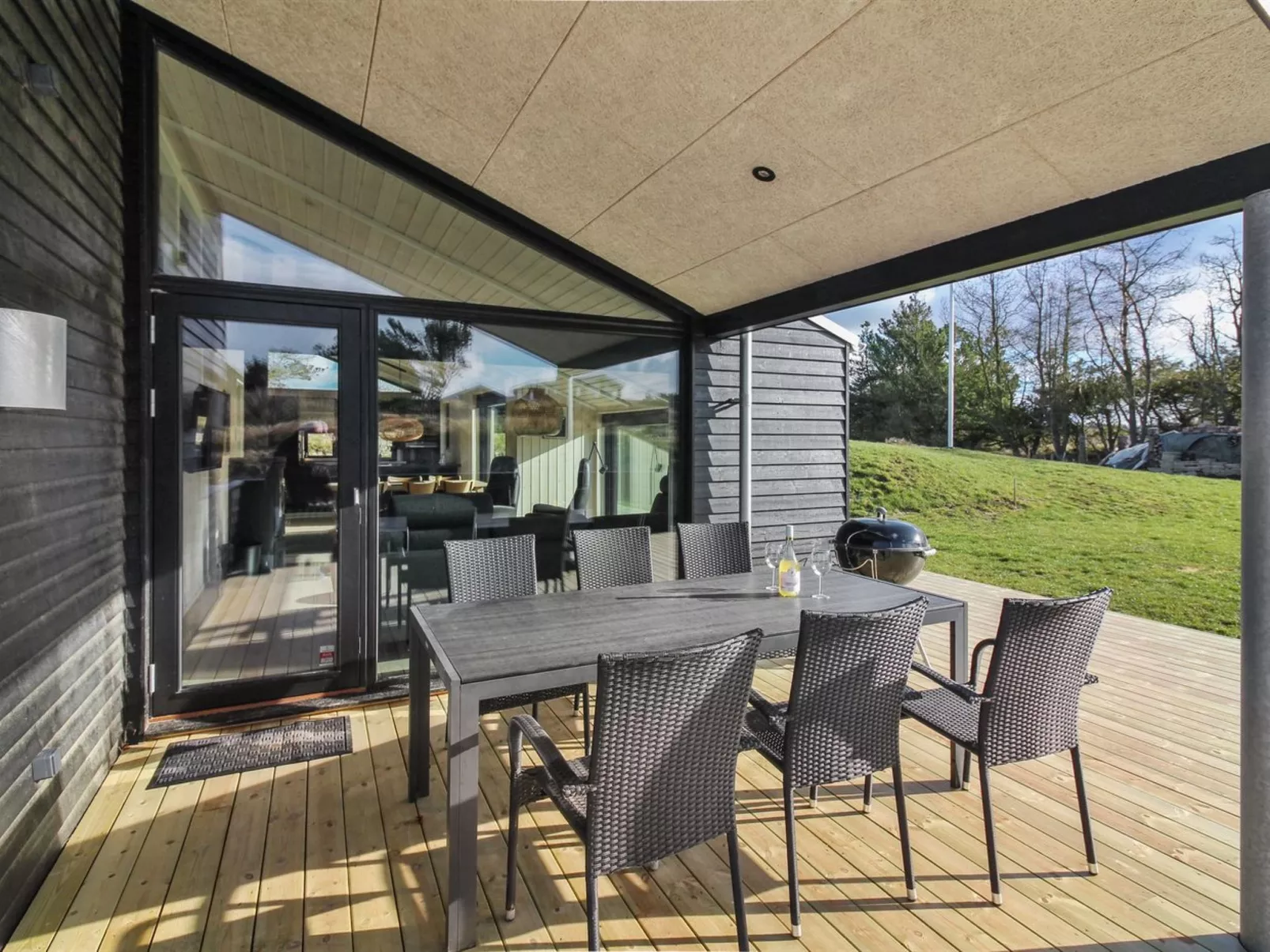 "Vanamo" - 300m from the sea-Buiten