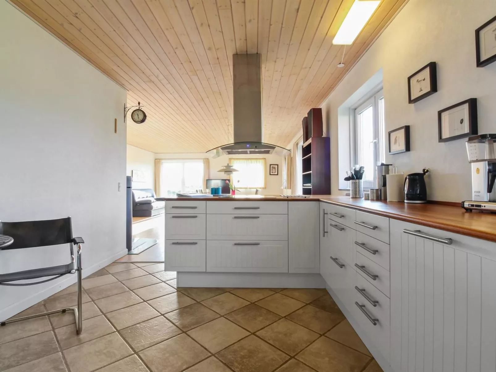 "Ettie" - 6km from the sea-Binnen