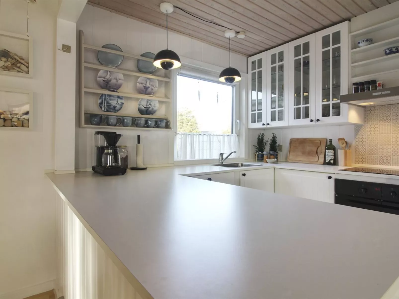 "Jespar" - 300m from the sea-Binnen