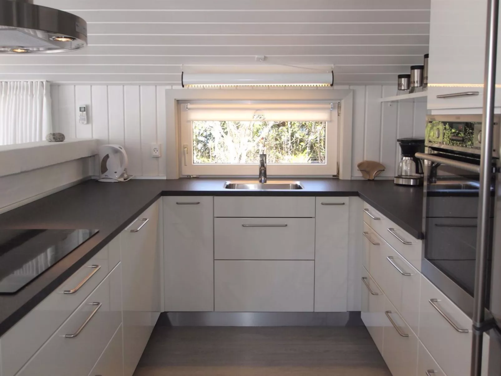 "Emmarenze" - 400m from the sea-Binnen