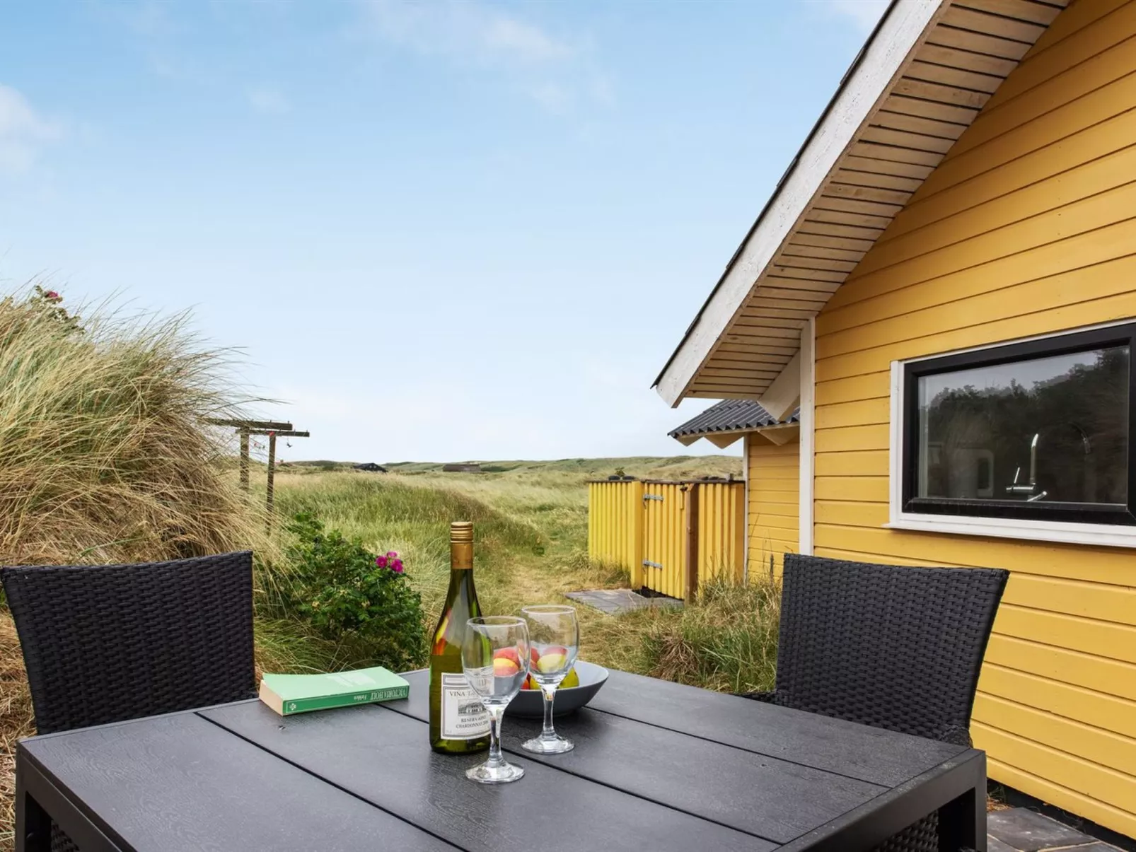 "Velena" -  from the sea-Buiten