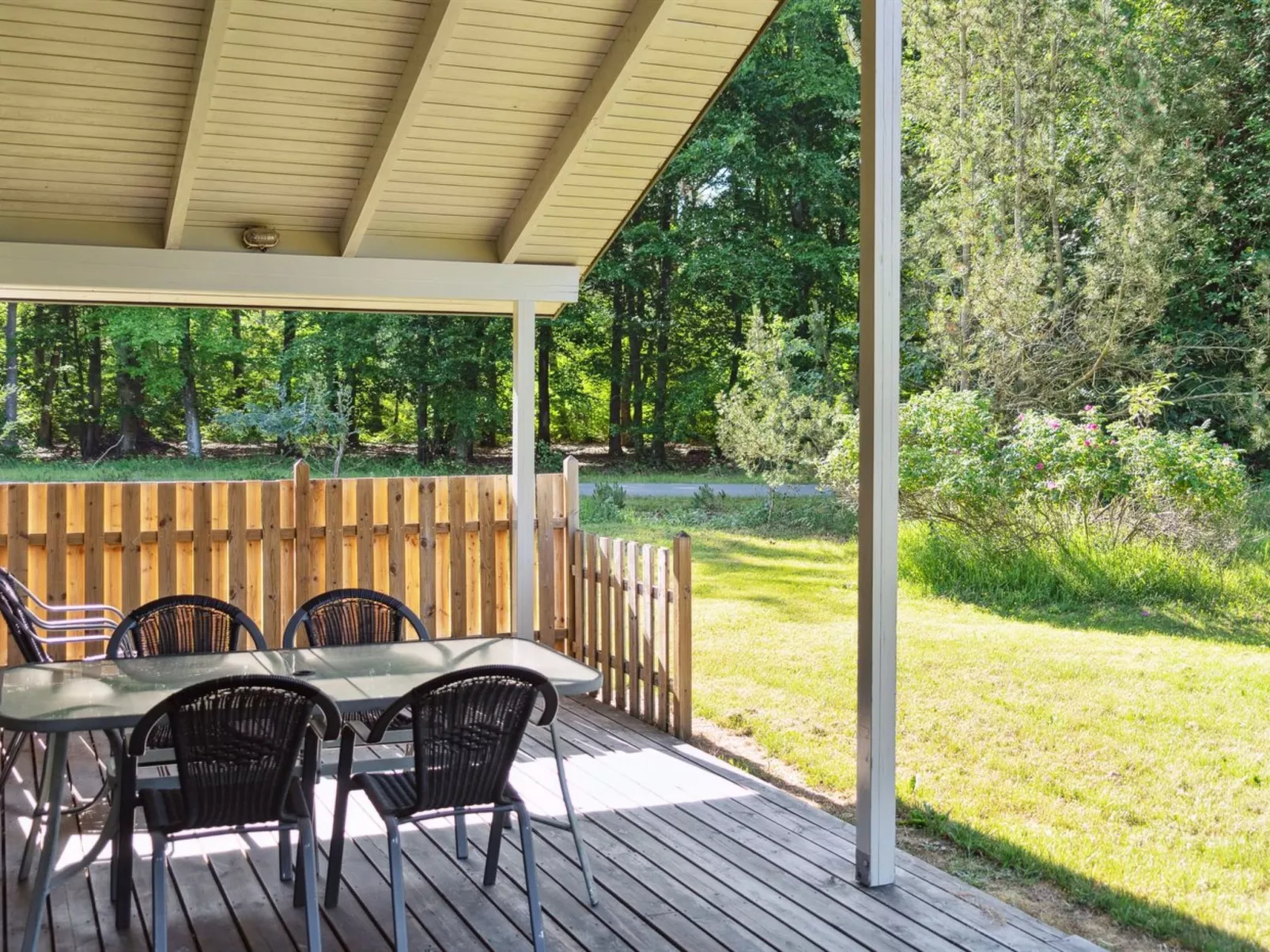 "Henny" - 1.5km from the sea-Buiten