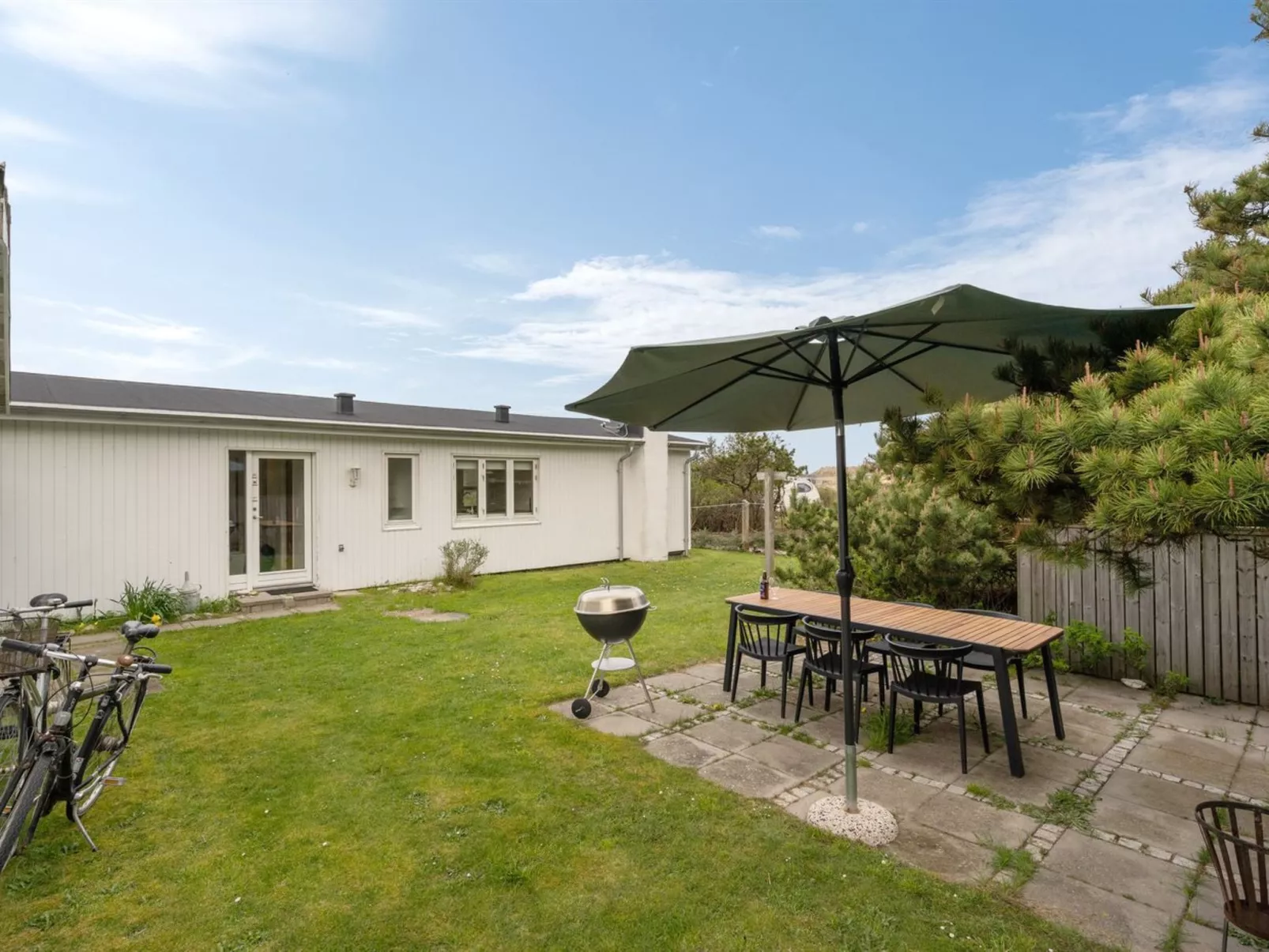 "Vilja" - 150m from the sea-Buiten