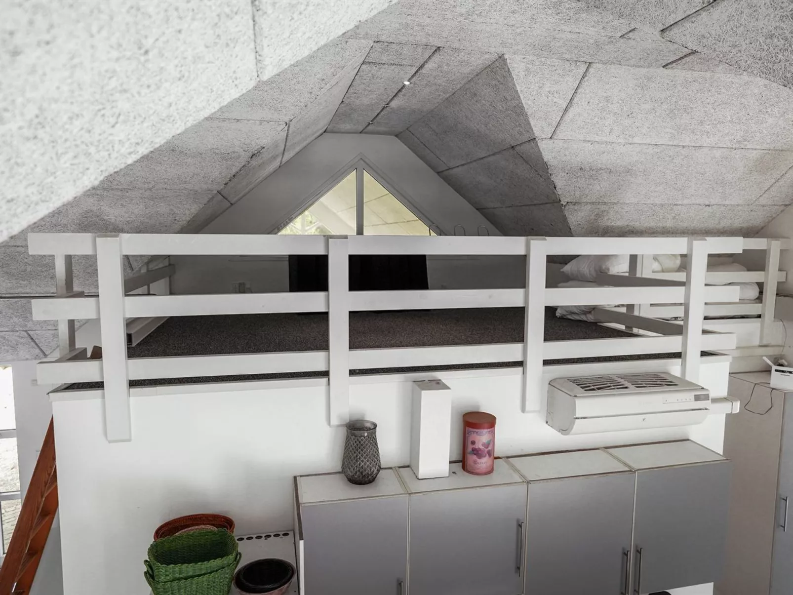 "Jenna" - 1.4km from the sea-Binnen