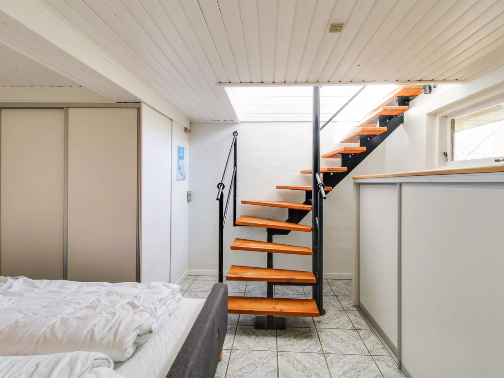 "Otso" - 200m from the sea-Binnen