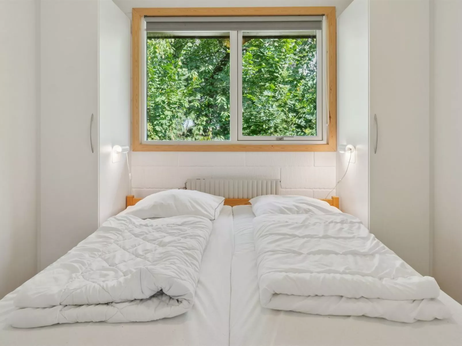 "Henri" - 800m from the sea-Binnen