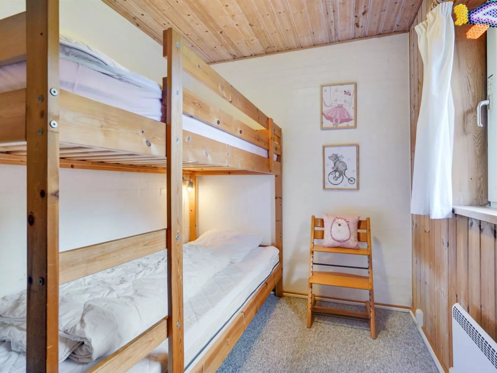 "Elika" - 900m to the fjord-Binnen