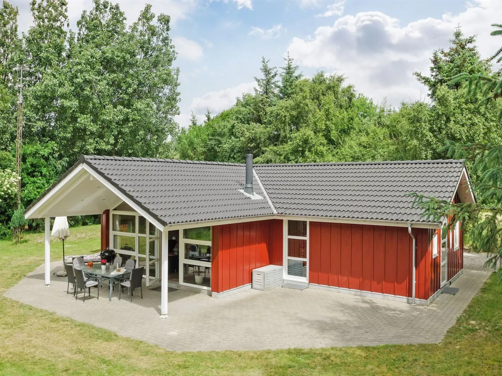 "Gundel" - 400m from the sea-Buiten