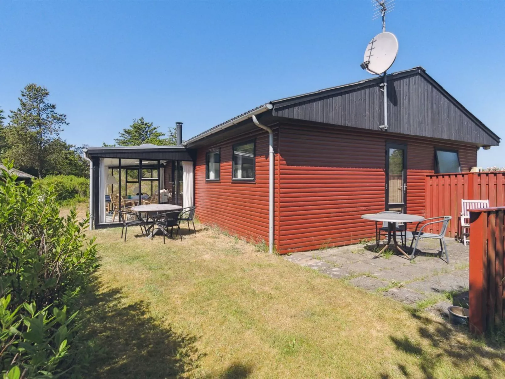 "Lykka" - 950m from the sea-Buiten