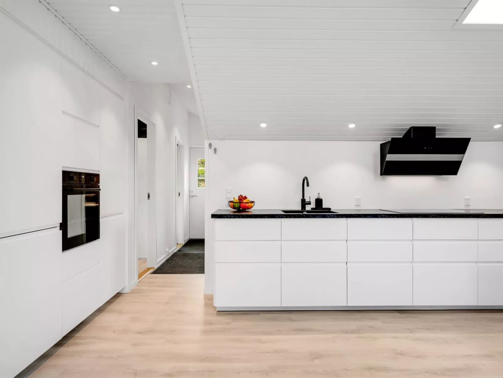 "Kari" - 900m from the sea-Binnen