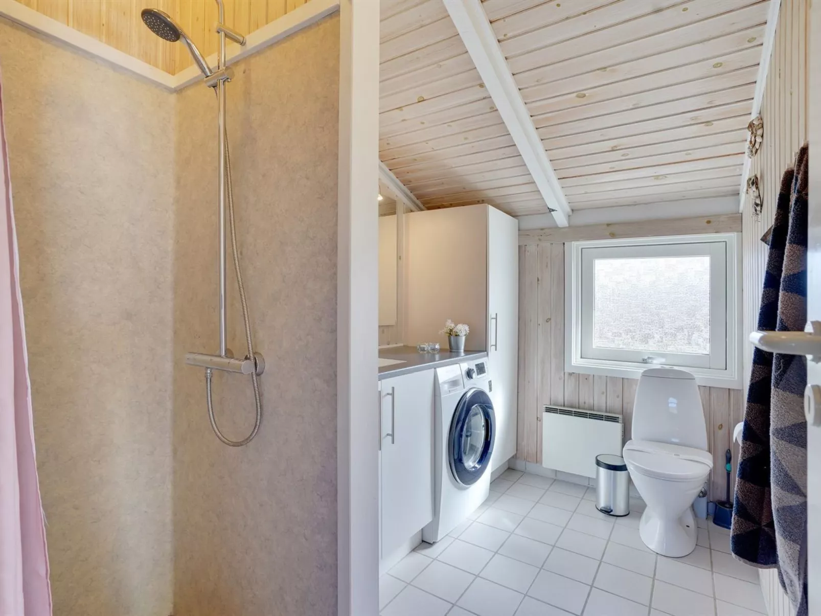 "Galatia" - 500m from the sea-Binnen