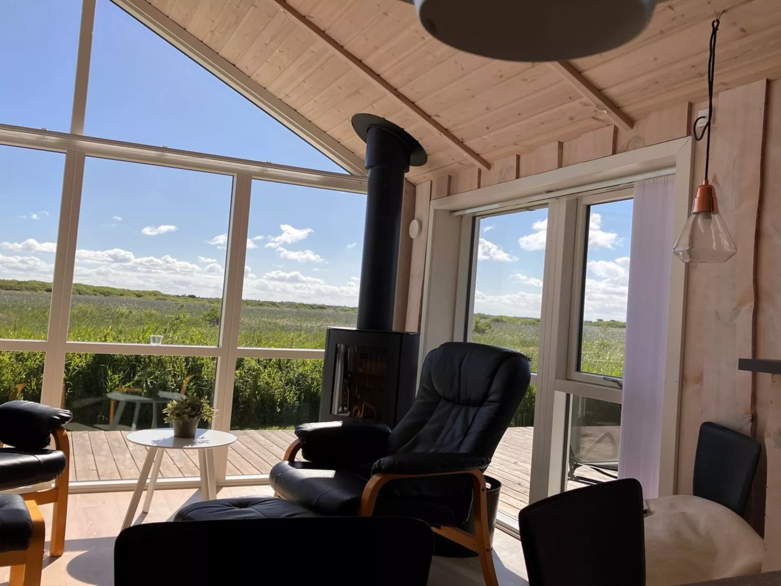 "Jonna" - 700m from the sea-Binnen