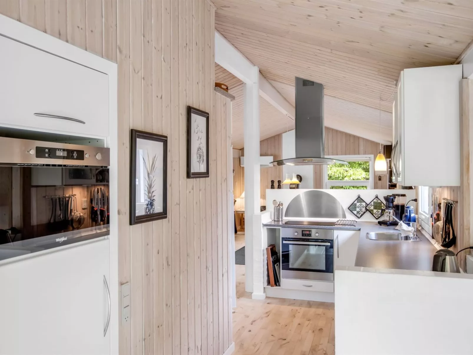 "Akima" - 700m from the sea-Binnen