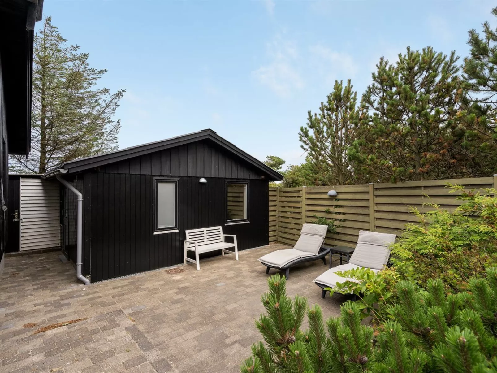 "Bedri" - 800m from the sea-Buiten