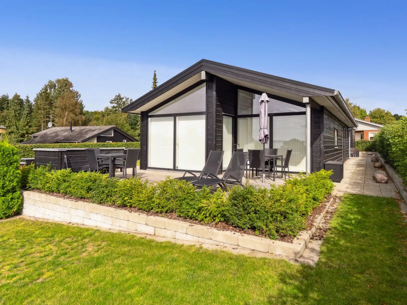 "Øgoti" - 250m from the sea-Buiten