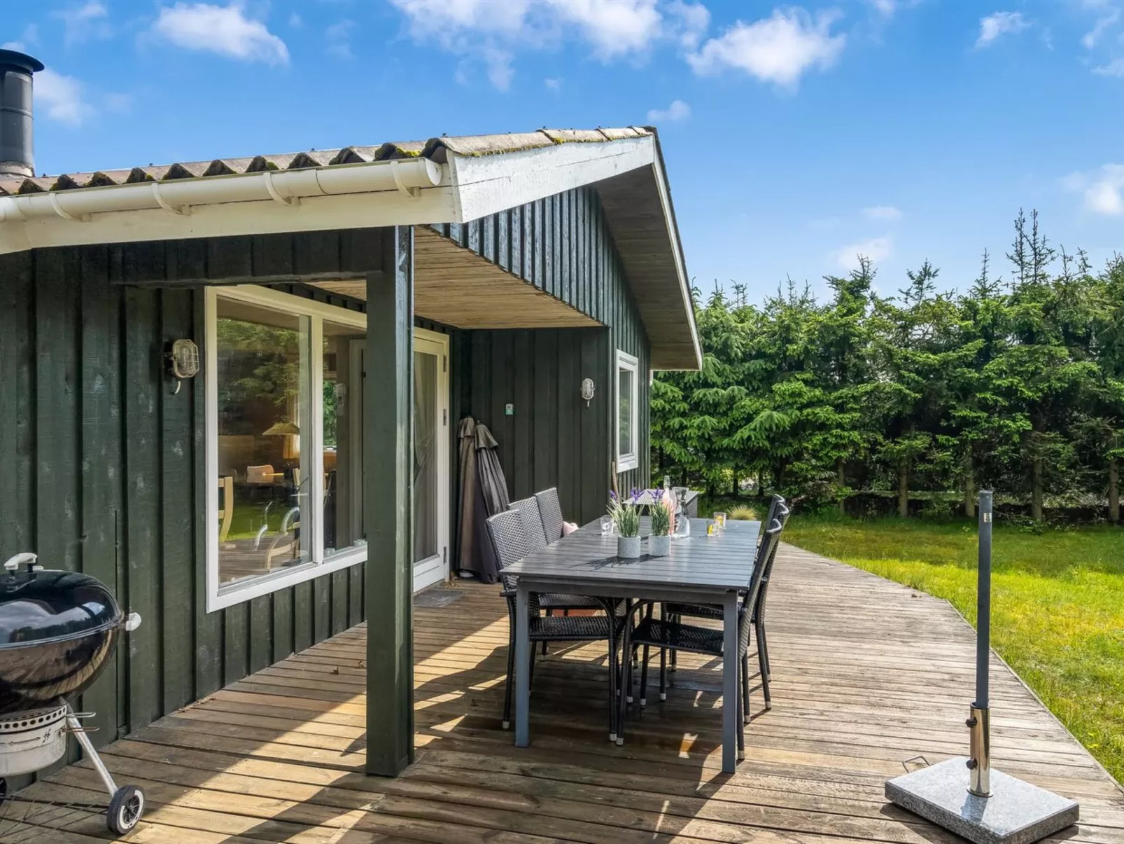 "Myrna" - 300m from the sea-Buiten