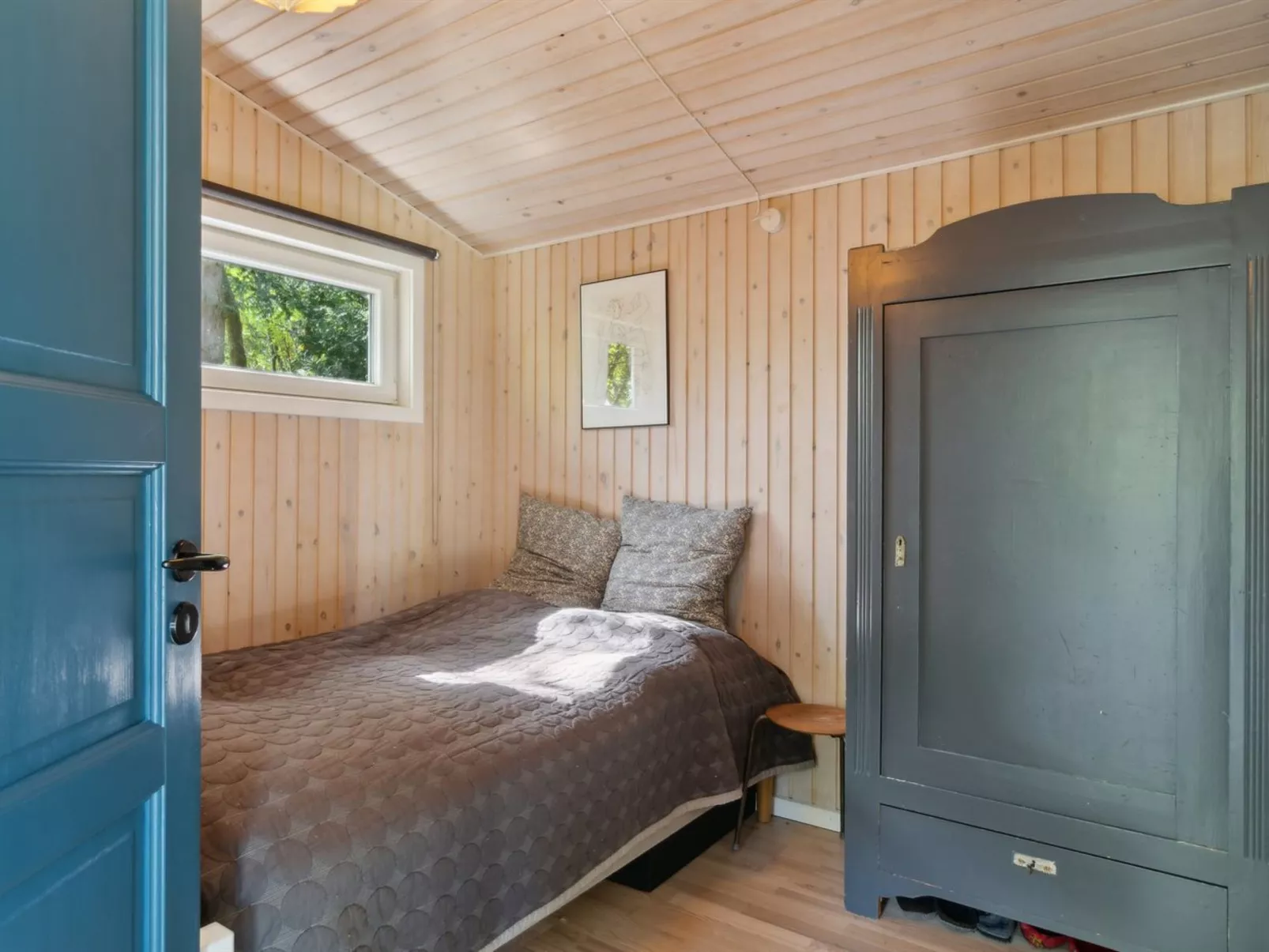 "Sarah" - 500m from the sea-Binnen