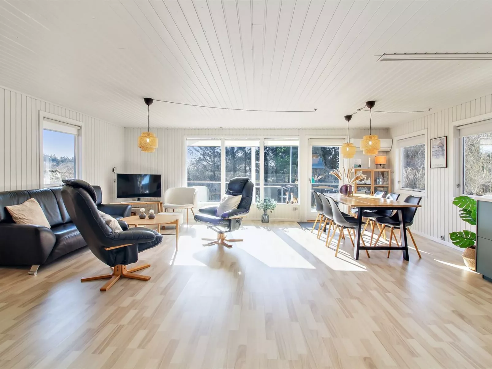 "Gottfride" - 922m from the sea-Binnen