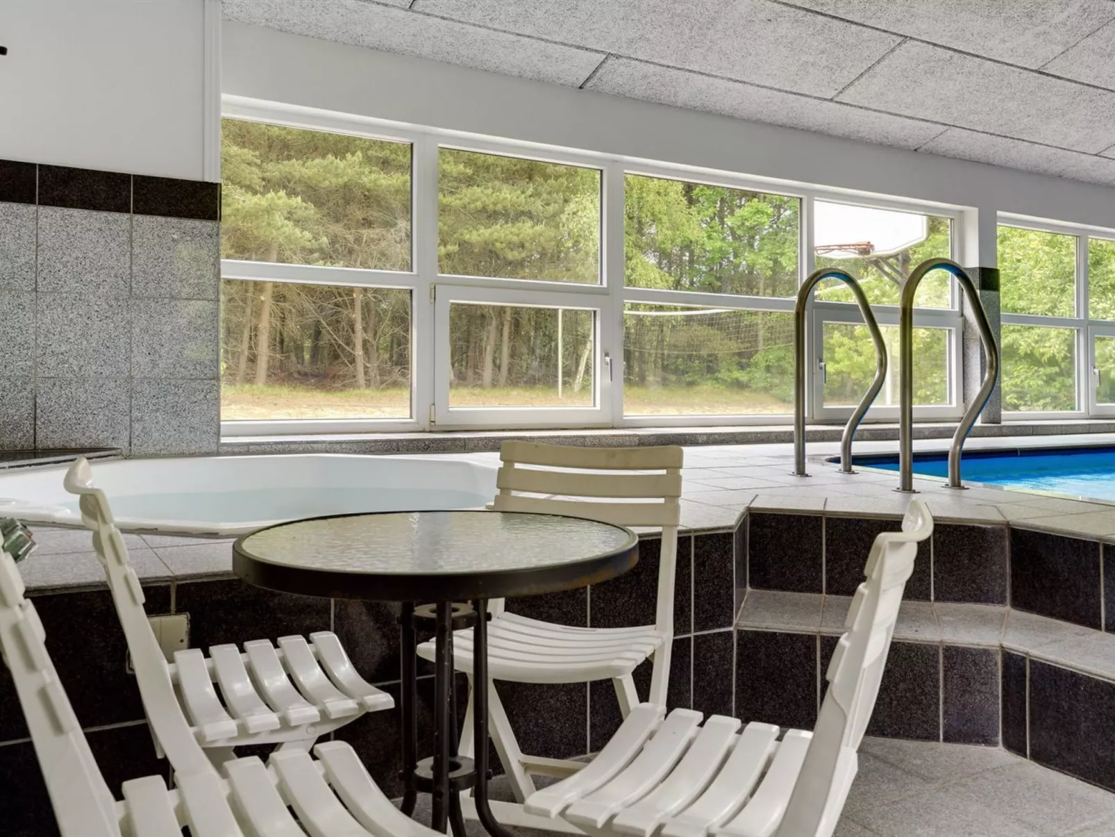 "Liliana" - 800m from the sea-Binnen