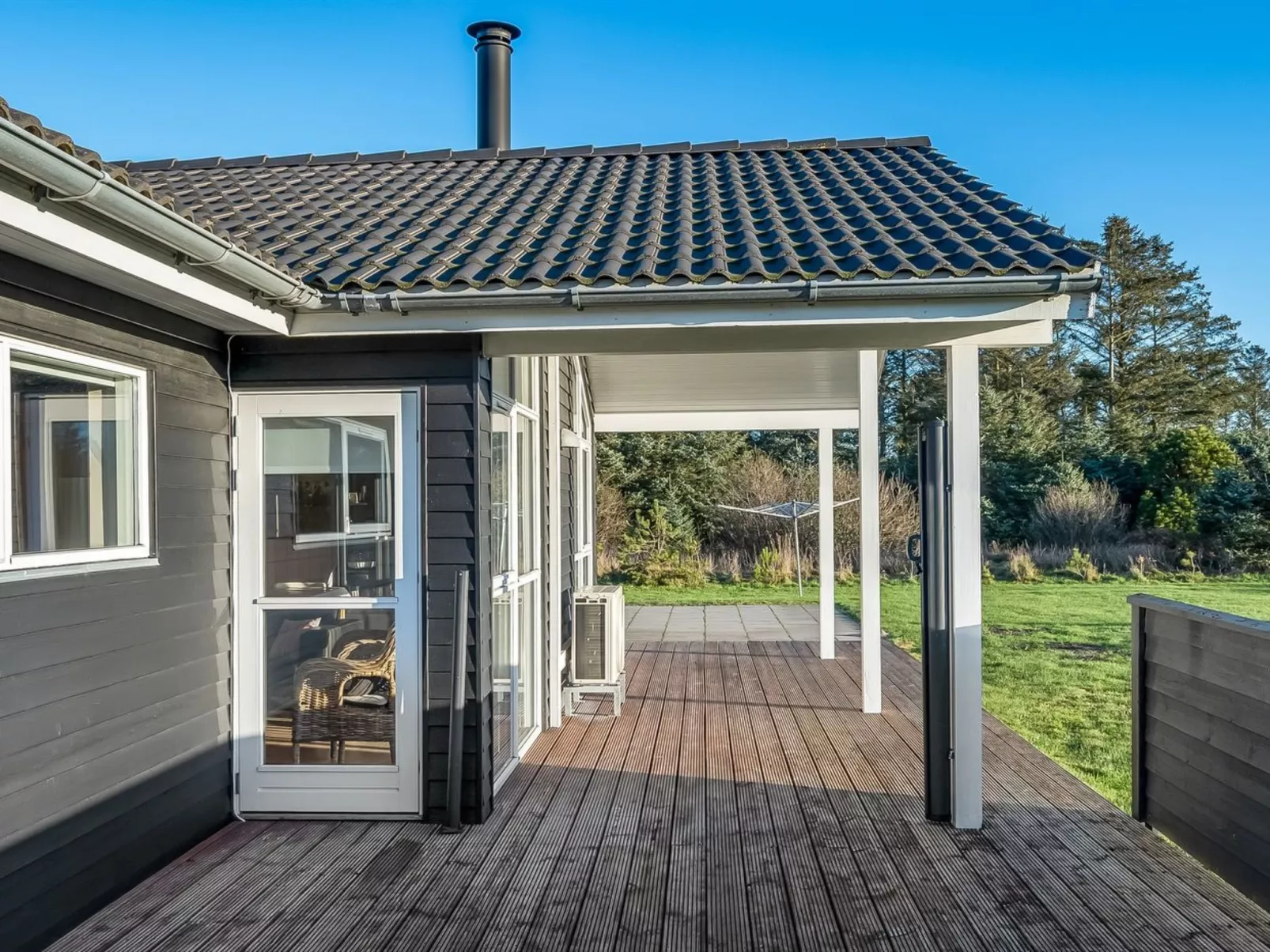 "Oskarvine" - 900m from the sea-Buiten