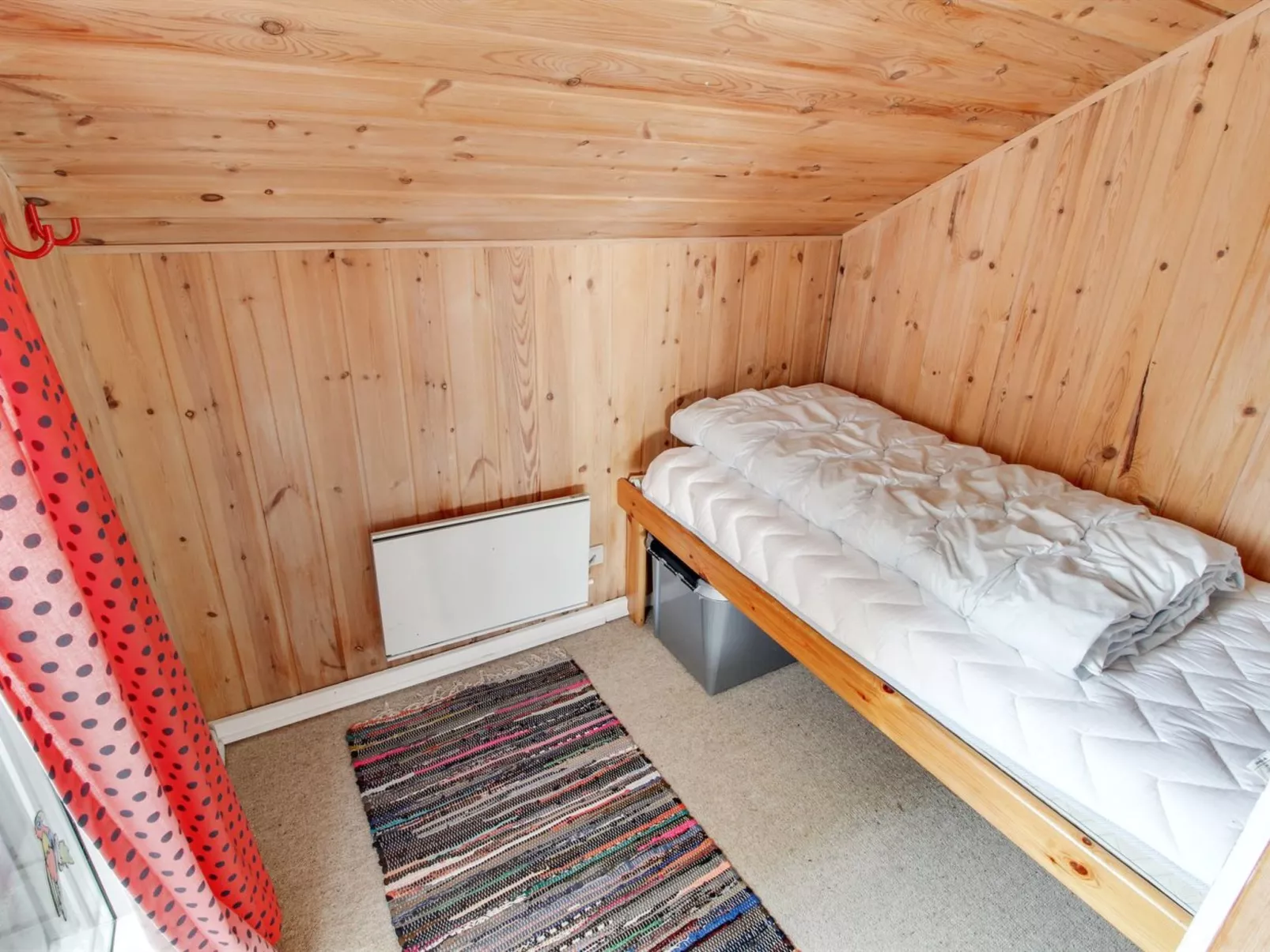 "Lilja" - 1.5km from the sea-Binnen