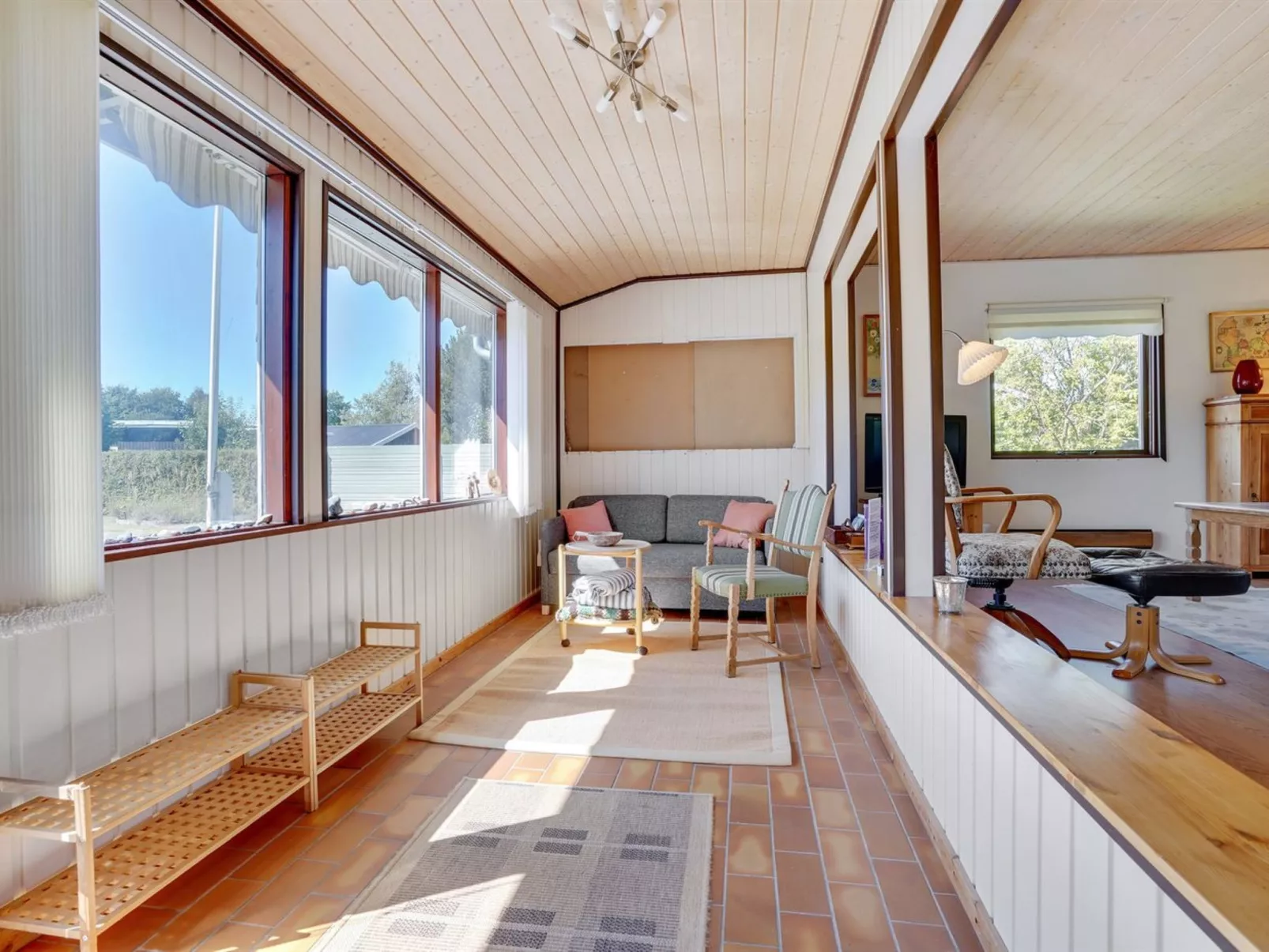 "Maelle" - 600m from the sea-Binnen