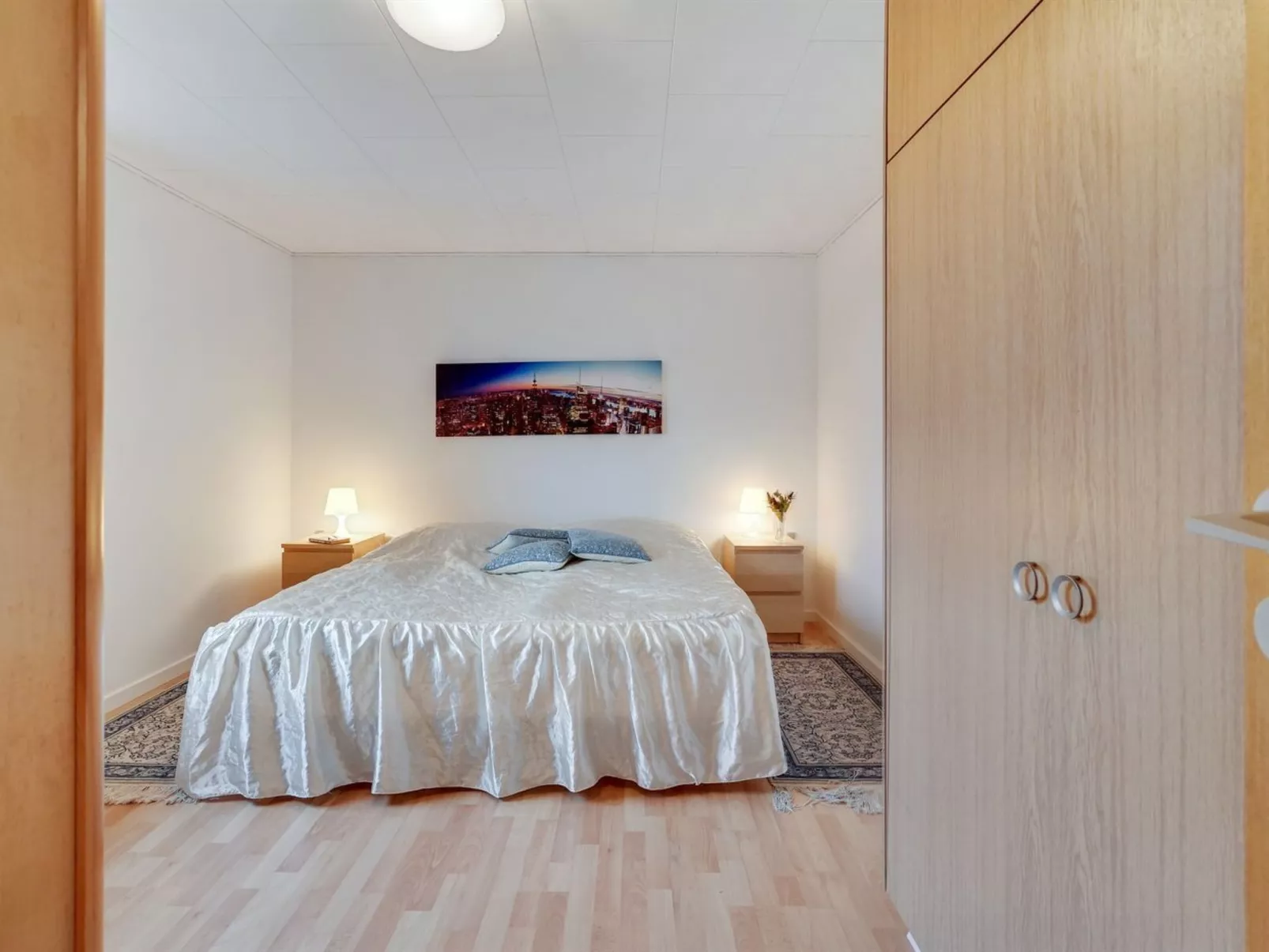 "Vogn" - 500m to the fjord-Binnen