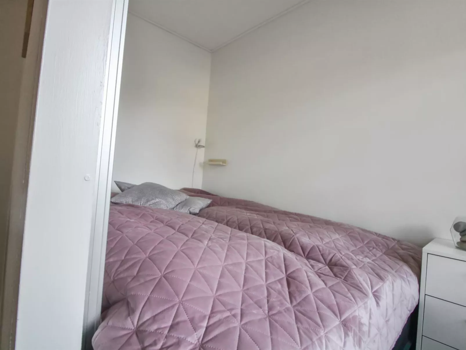 "Gjuro" - 50m from the sea-Binnen