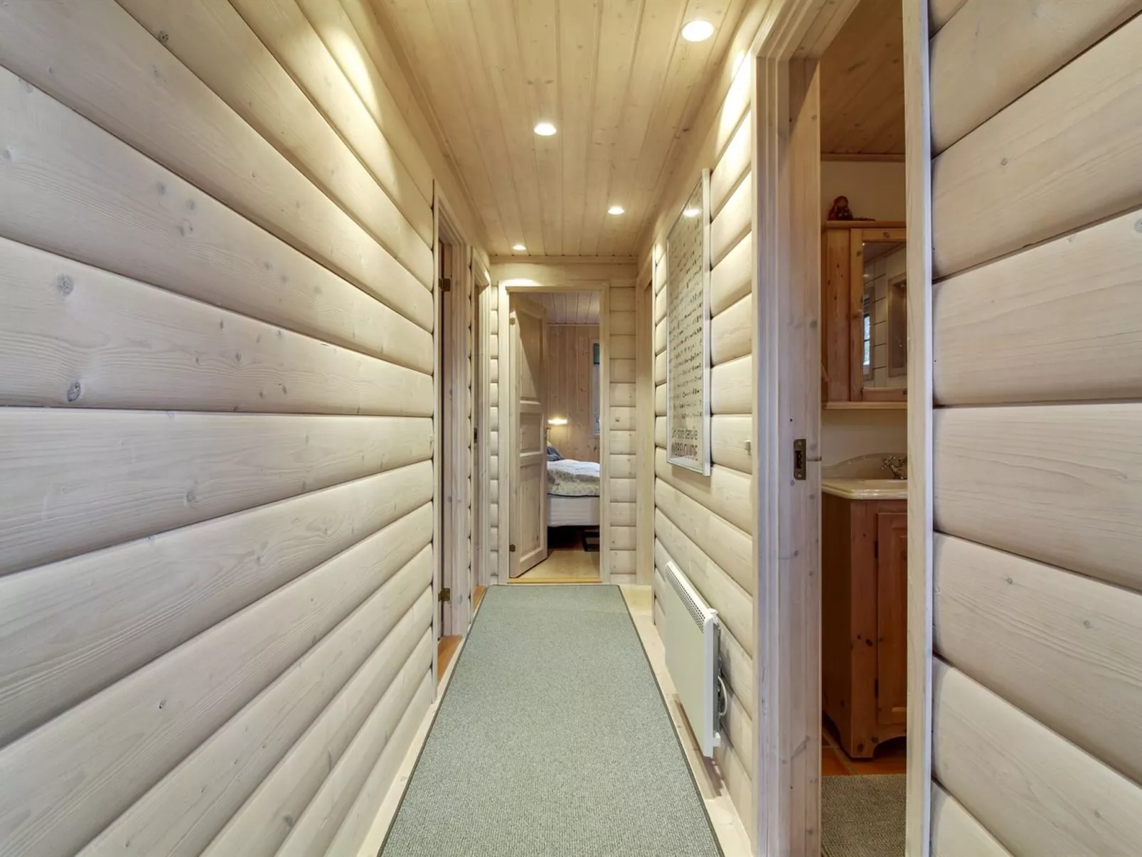 "Jo" - 1.2km from the sea-Binnen