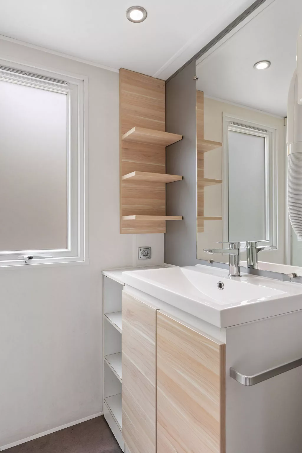 Sunset Terrace-Binnen