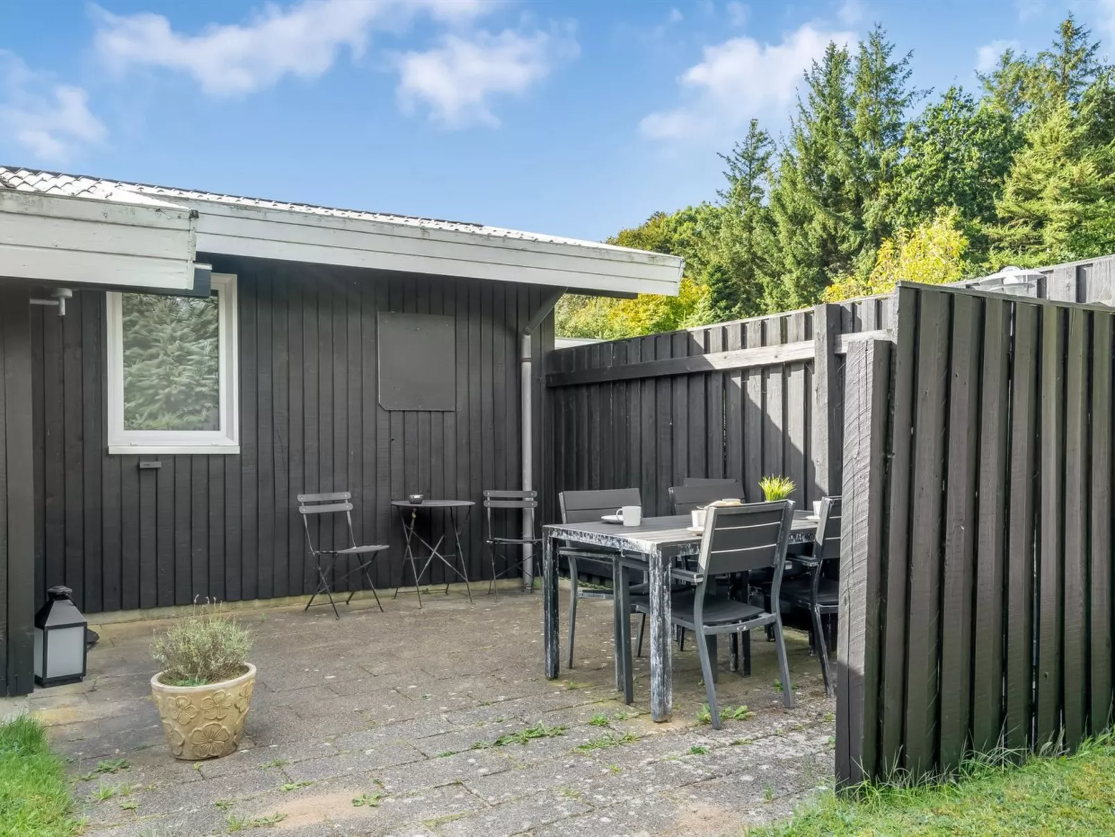 "Matilde" - 400m to the fjord-Buiten