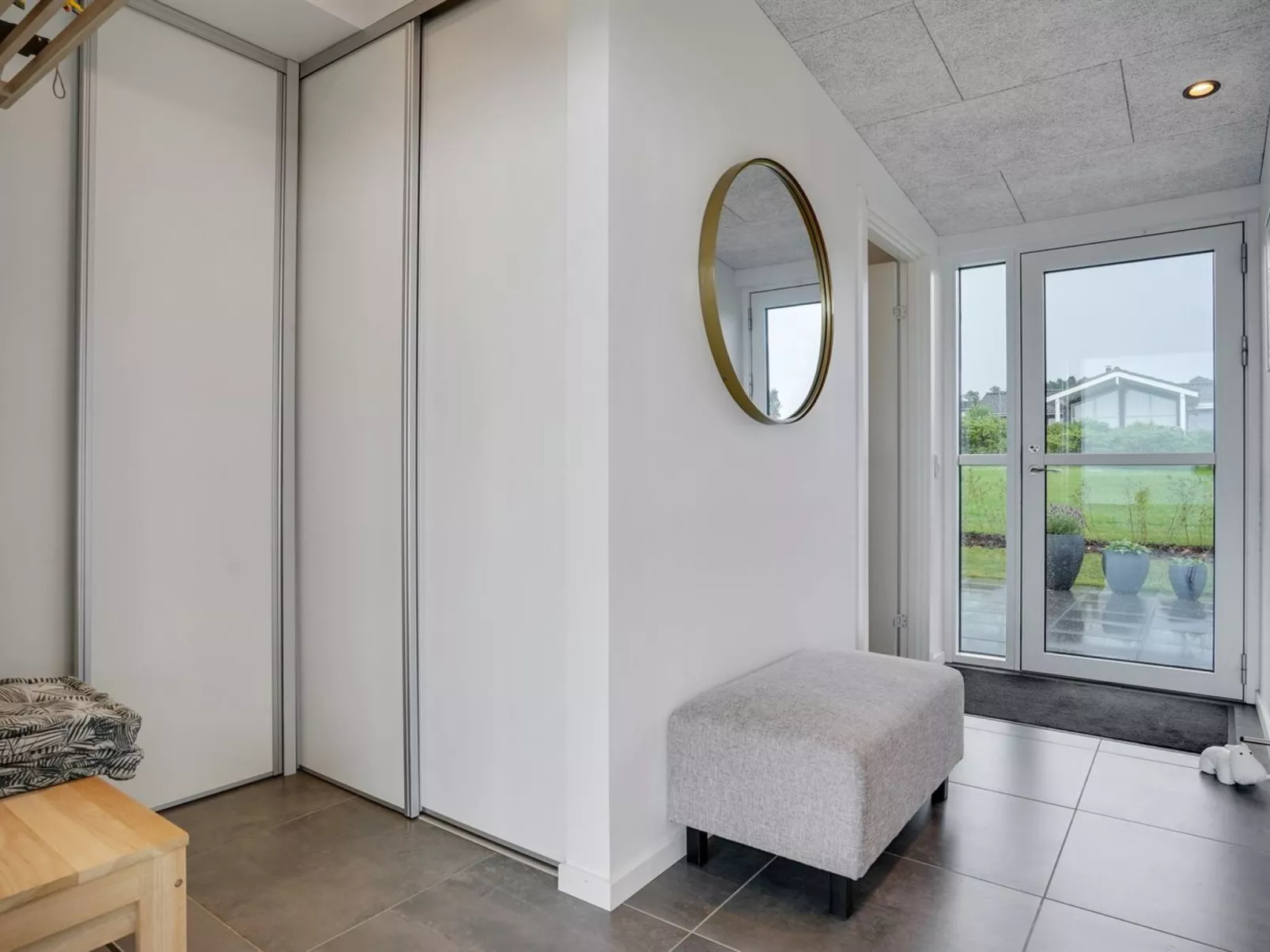 "Alyna" - 200m from the sea-Binnen