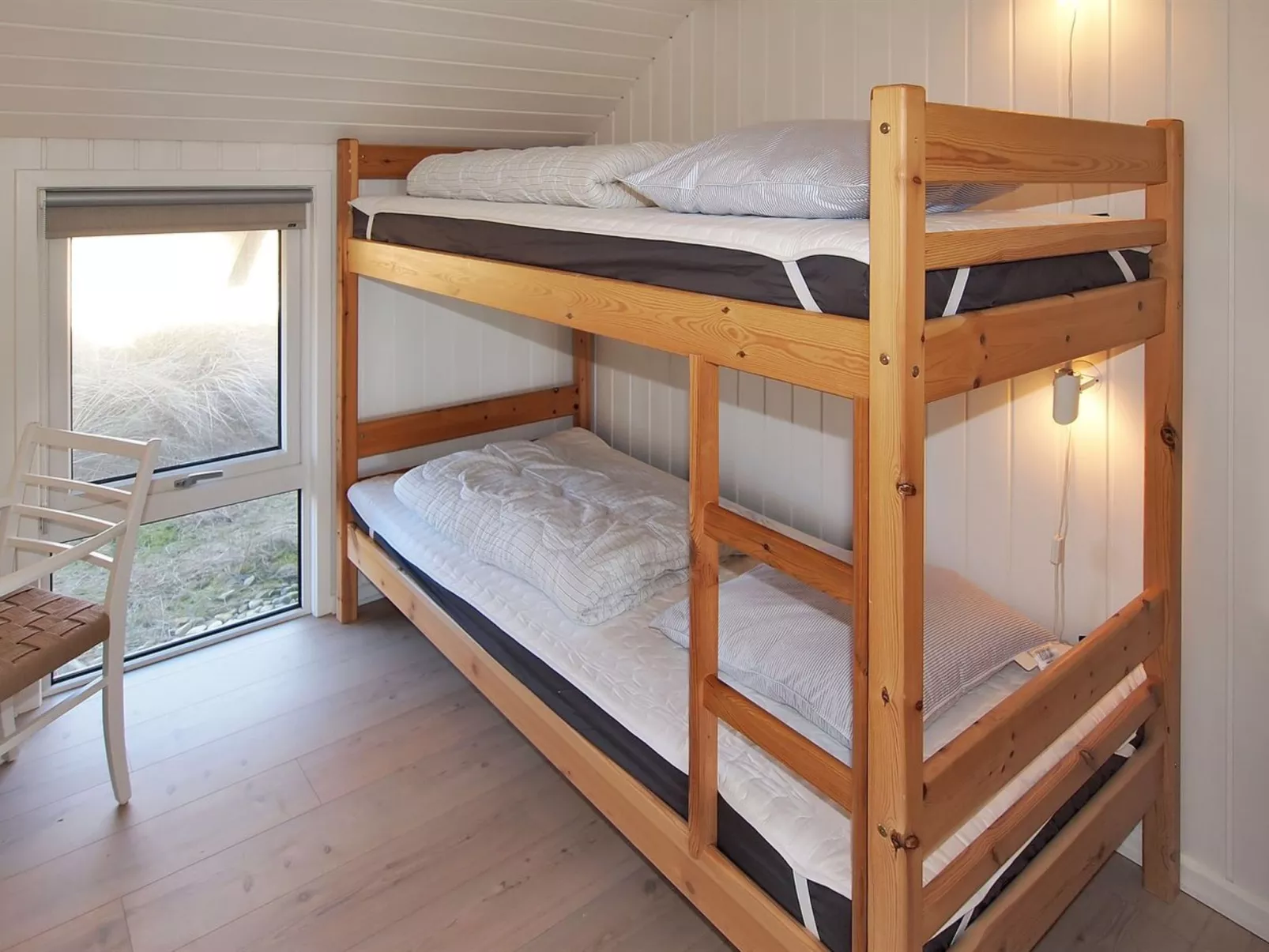 "Sightrygg" -  from the sea-Binnen