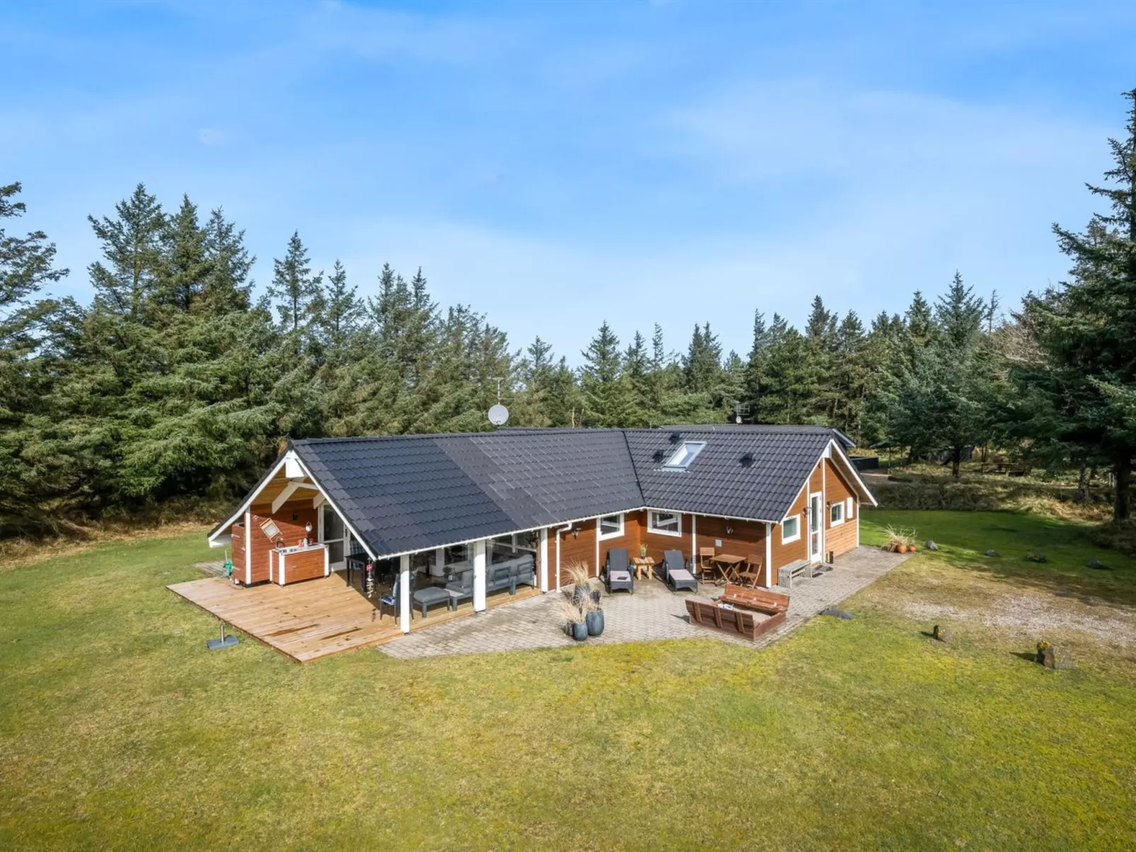 "Anisette" - 1km from the sea-Buiten