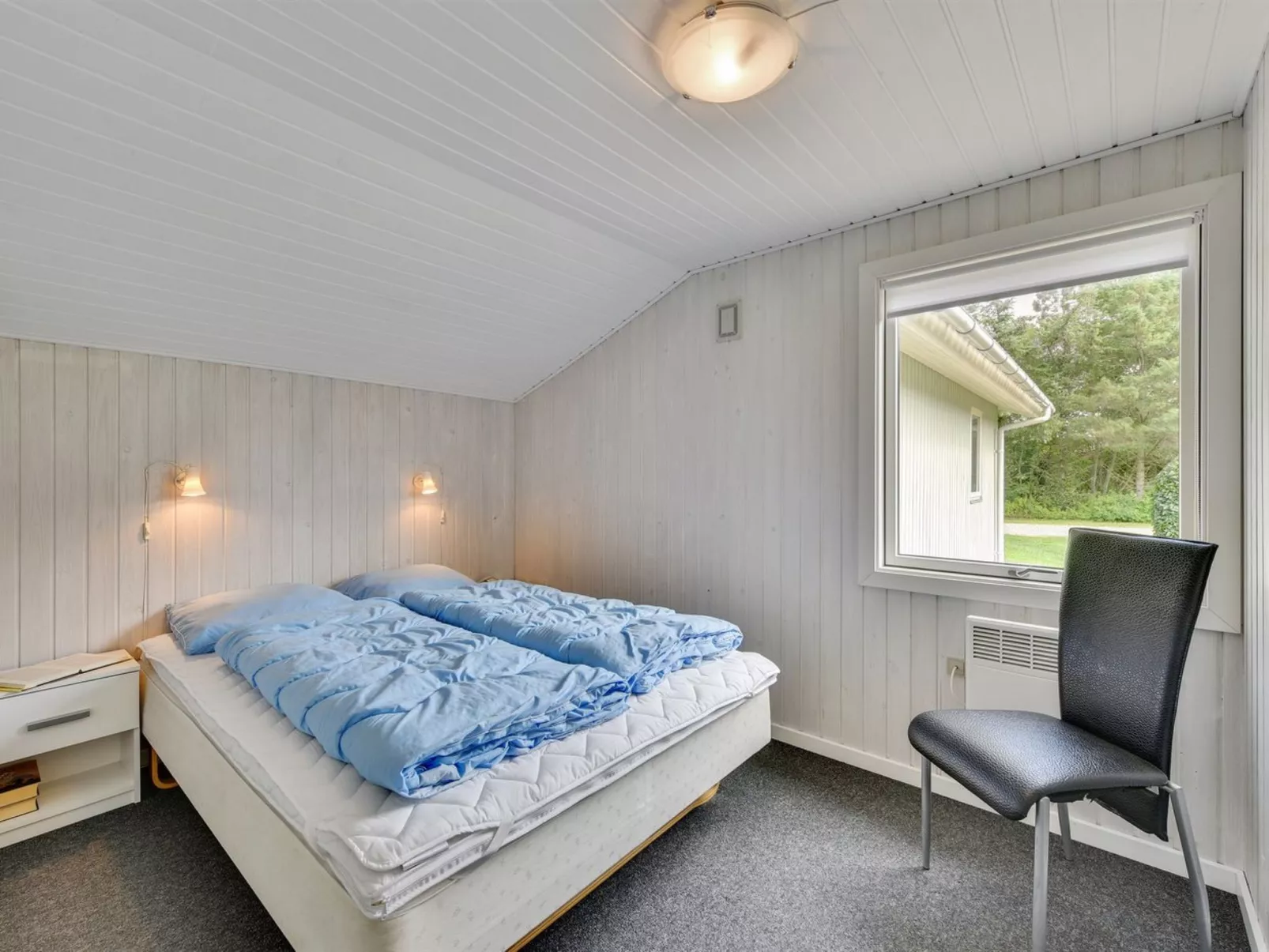 "Anabella" - 400m to the fjord-Binnen