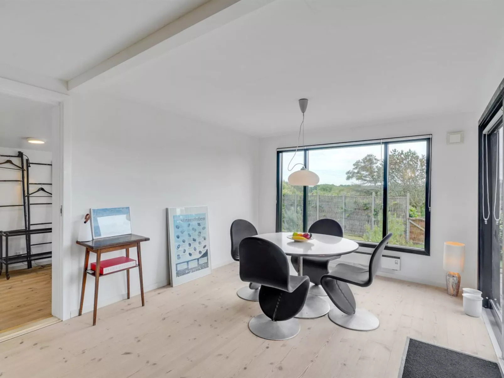 "Lok" - 90m to the fjord-Binnen