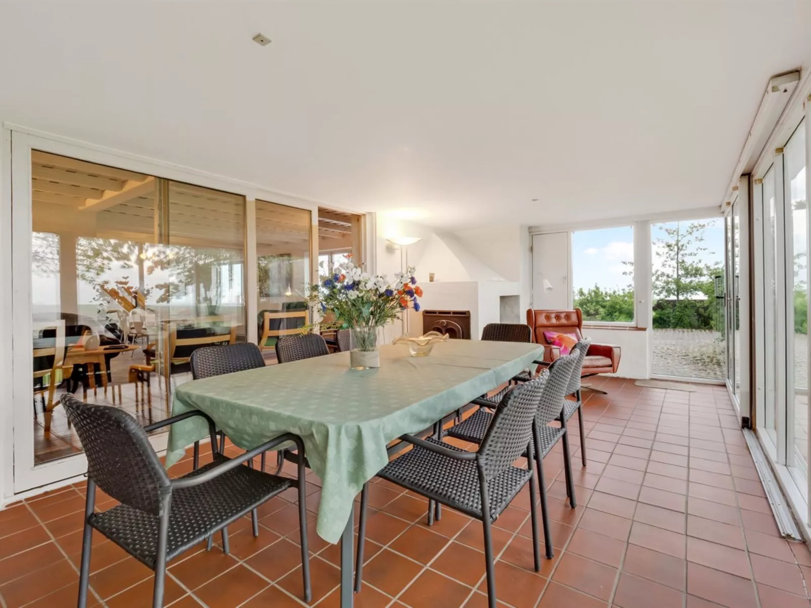 "Emmie" - 50m to the fjord-Binnen