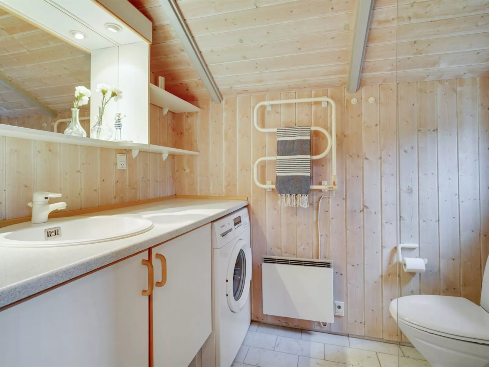 "Athislus" - 30km from the sea-Binnen