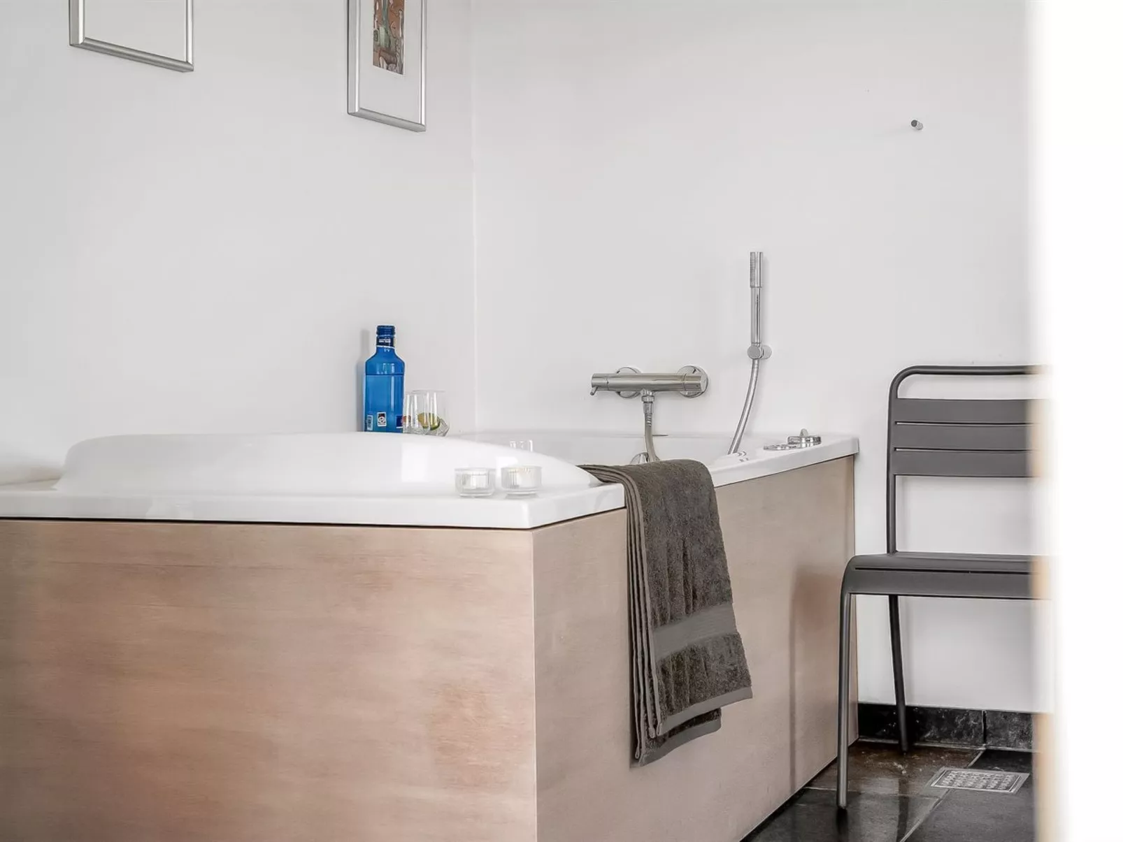 "Erko" - 150m from the sea-Binnen