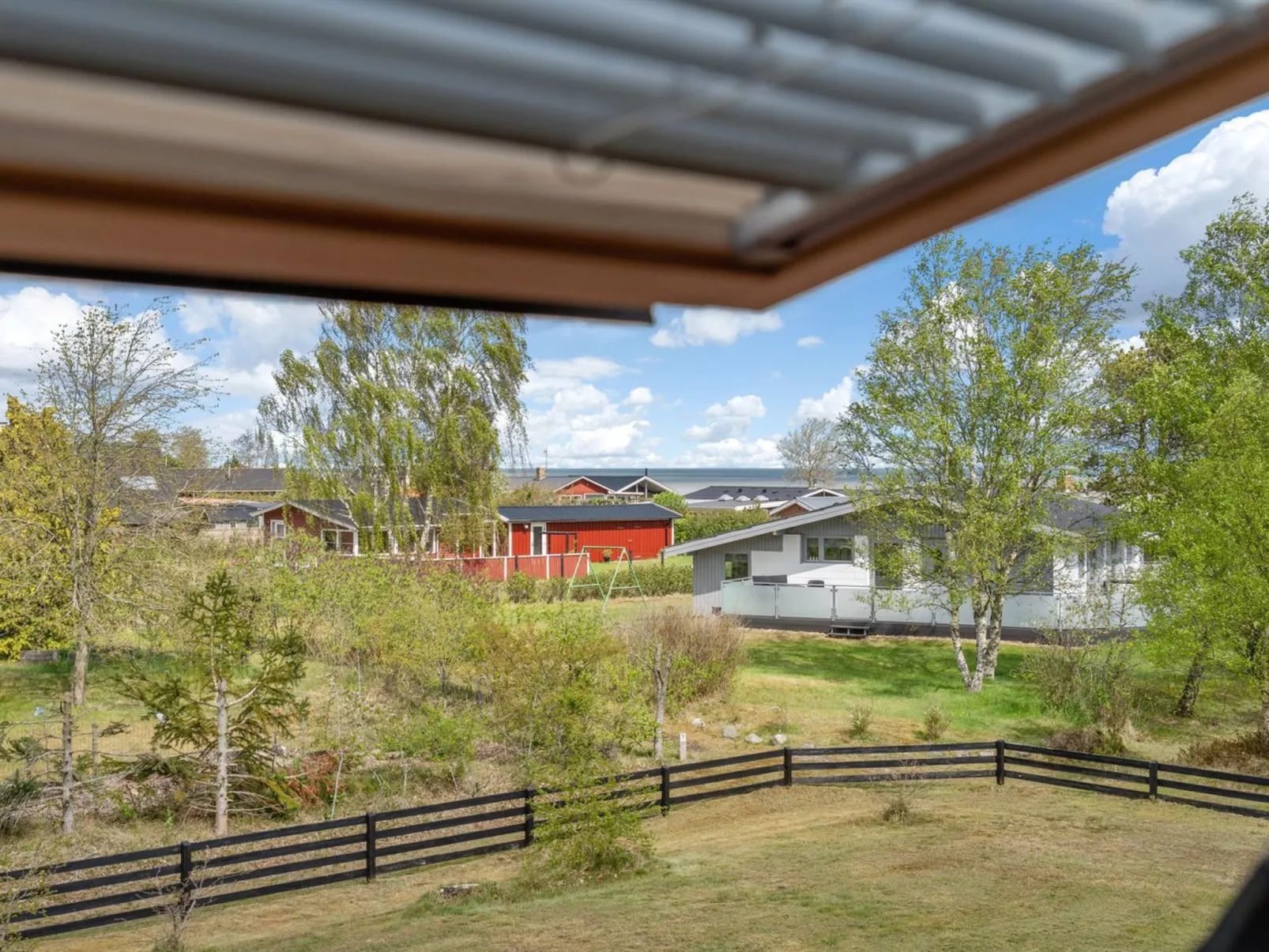 "Vladanka" -  from the sea-Buiten