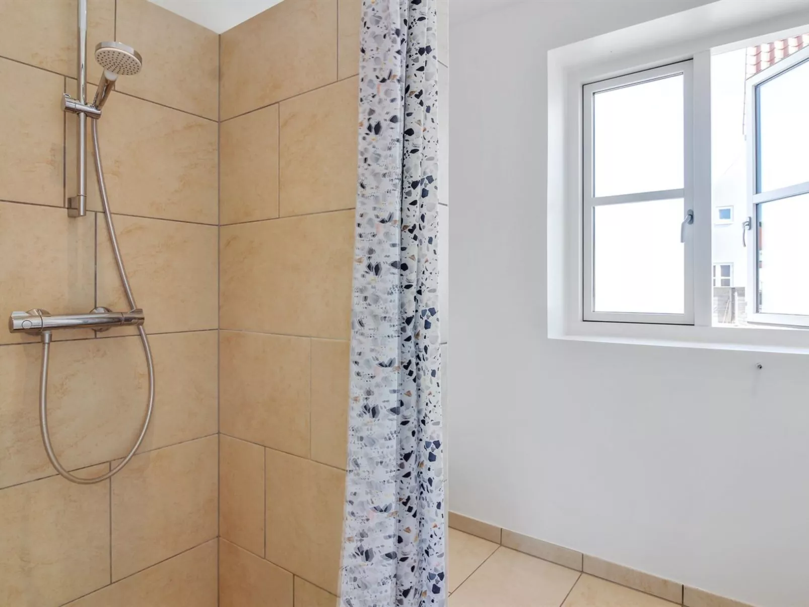 "Kimon" - 600m from the sea-Binnen