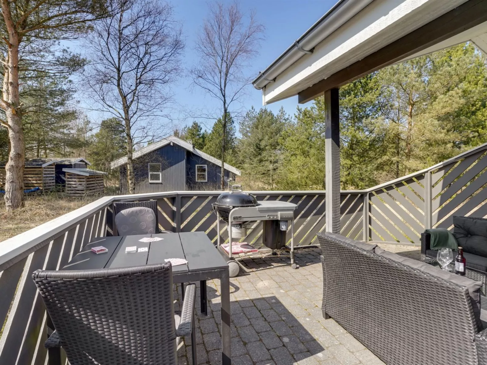 "Sighbiorn" - 950m from the sea-Buiten