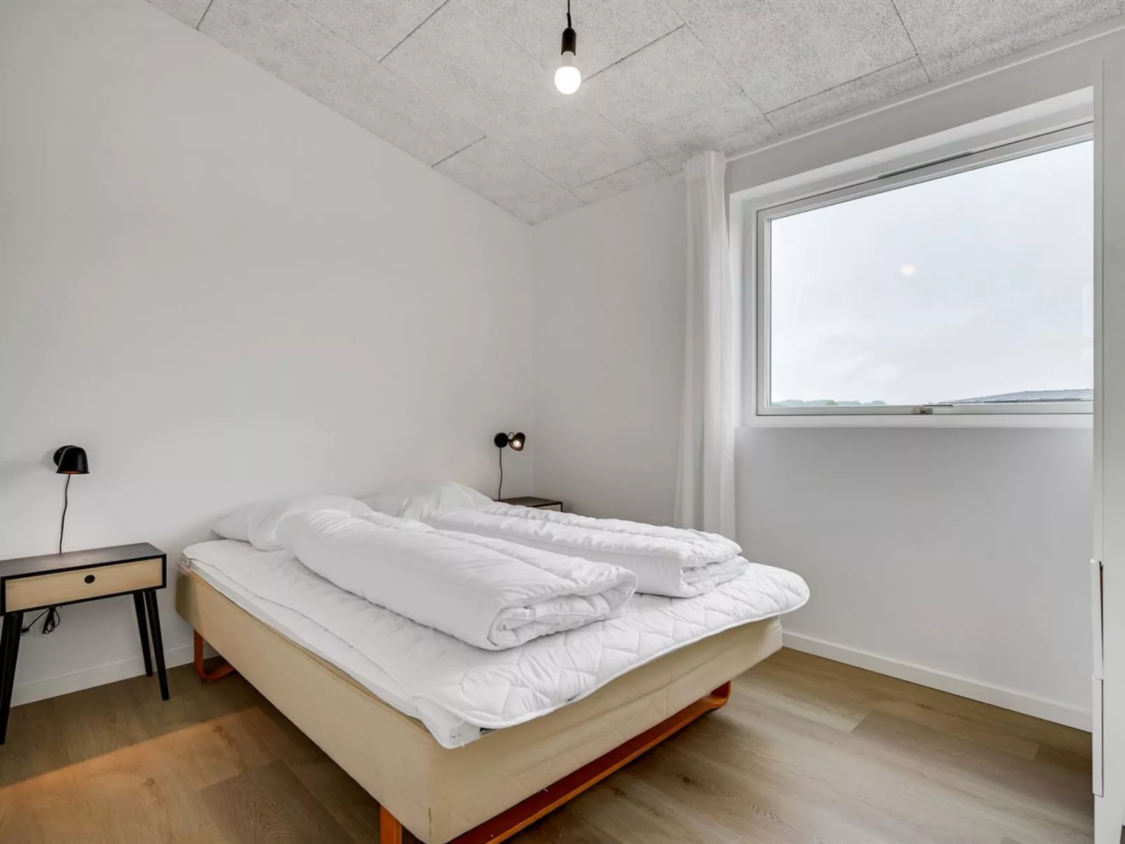 "Aatami" - 500m from the sea-Binnen