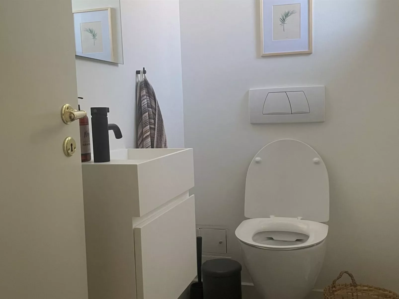 "Urs" - 200m from the sea-Binnen